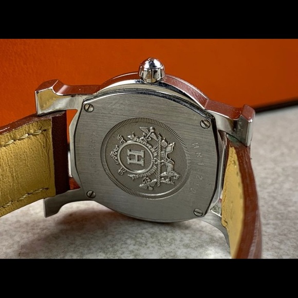 💯 authentic Hermès watch 9/10 condition - Picture 8 of 8